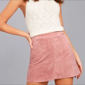 Lulu’s Light Pink Suede Skirt